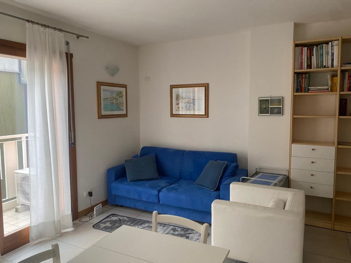 La Casa Di Giacomo Con Parcheggio ตรีเอสเต ภายนอก รูปภาพ